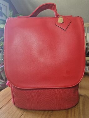 Tote&Carry Signature Weekender Bag